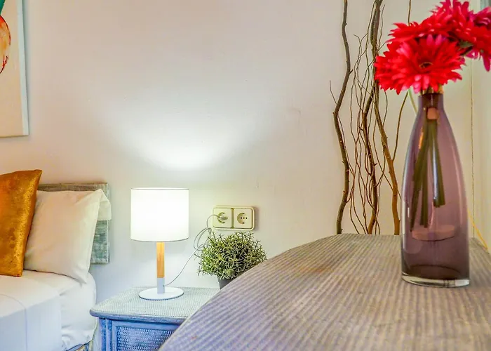 The Holi By Hello Homes * Sitges